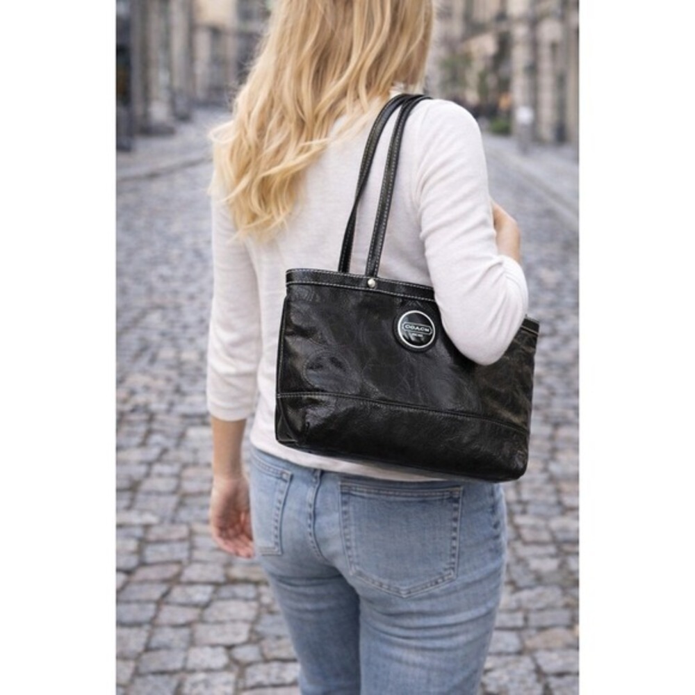 Coach  Black Patent Leather Signature C‎ Tote Large Shoulder Bag F15142 Designer